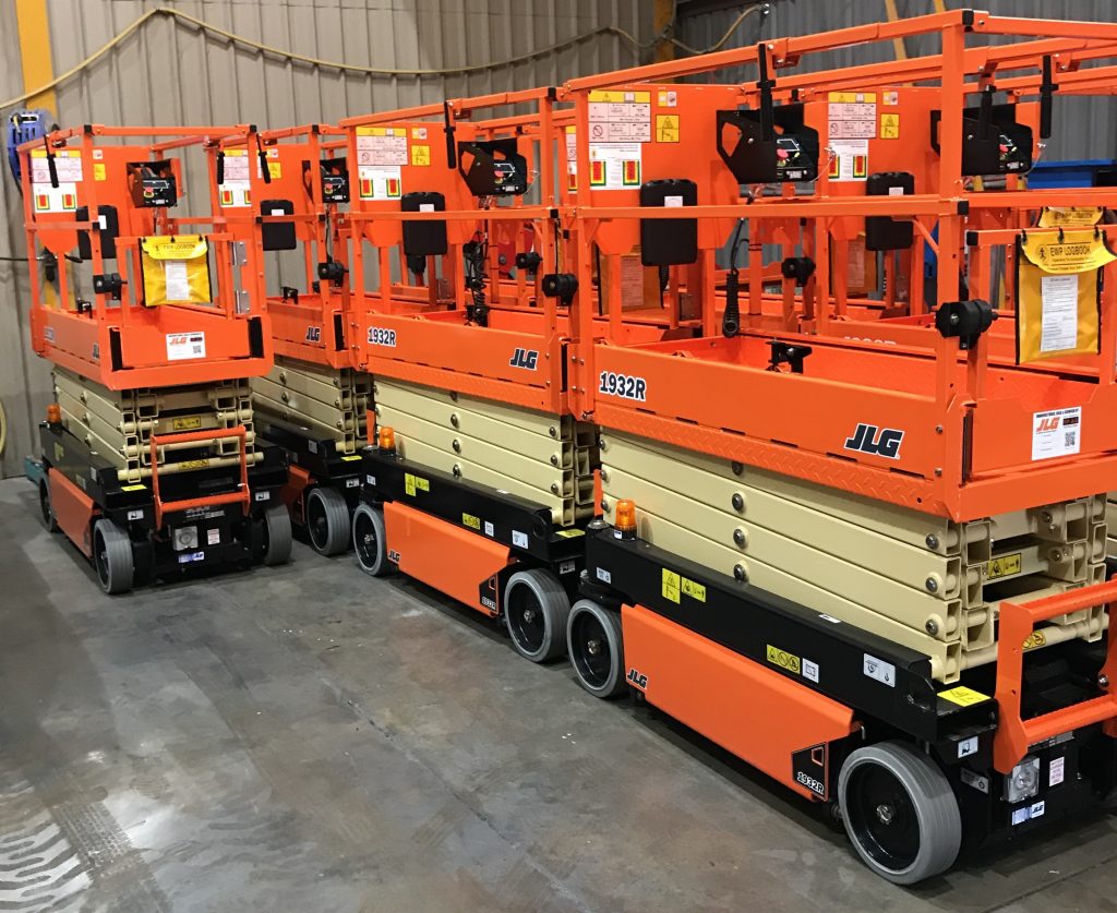 2022 JLG R1932 19' Scissor Lift - STM Trucks & Machinery